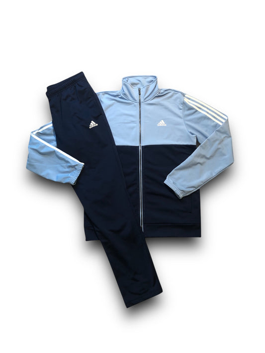 Adidas Tracksuit (M)